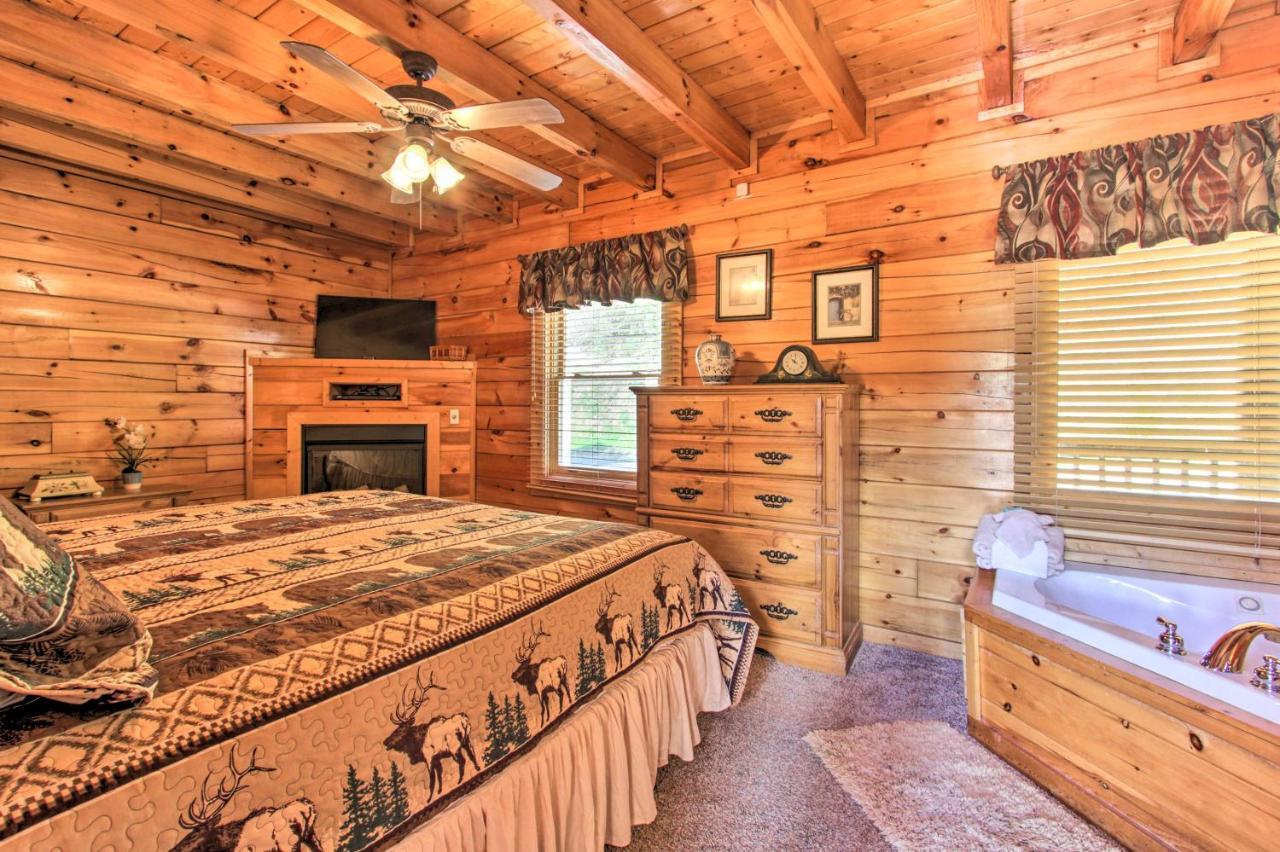 Pigeon Forge Family Cabin With Resort Pool And Hot Tub Dış mekan fotoğraf