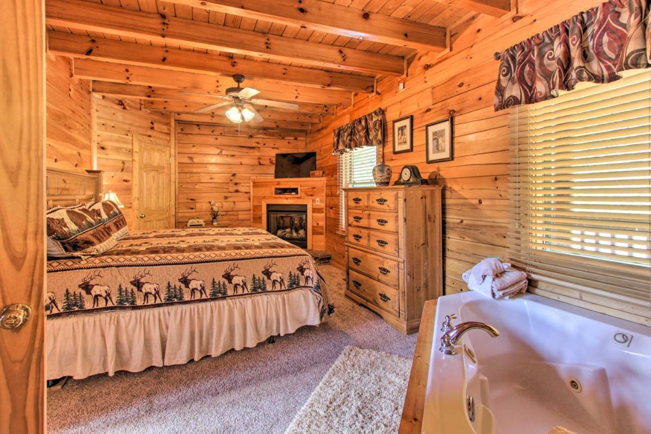 Pigeon Forge Family Cabin With Resort Pool And Hot Tub Dış mekan fotoğraf